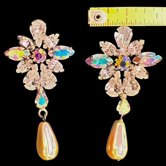 Vtg Tear Drop Pierced Earrings Opalescent‎ Rhinestone Faux Pearl Bride Jewelry - Picture 7 of 11